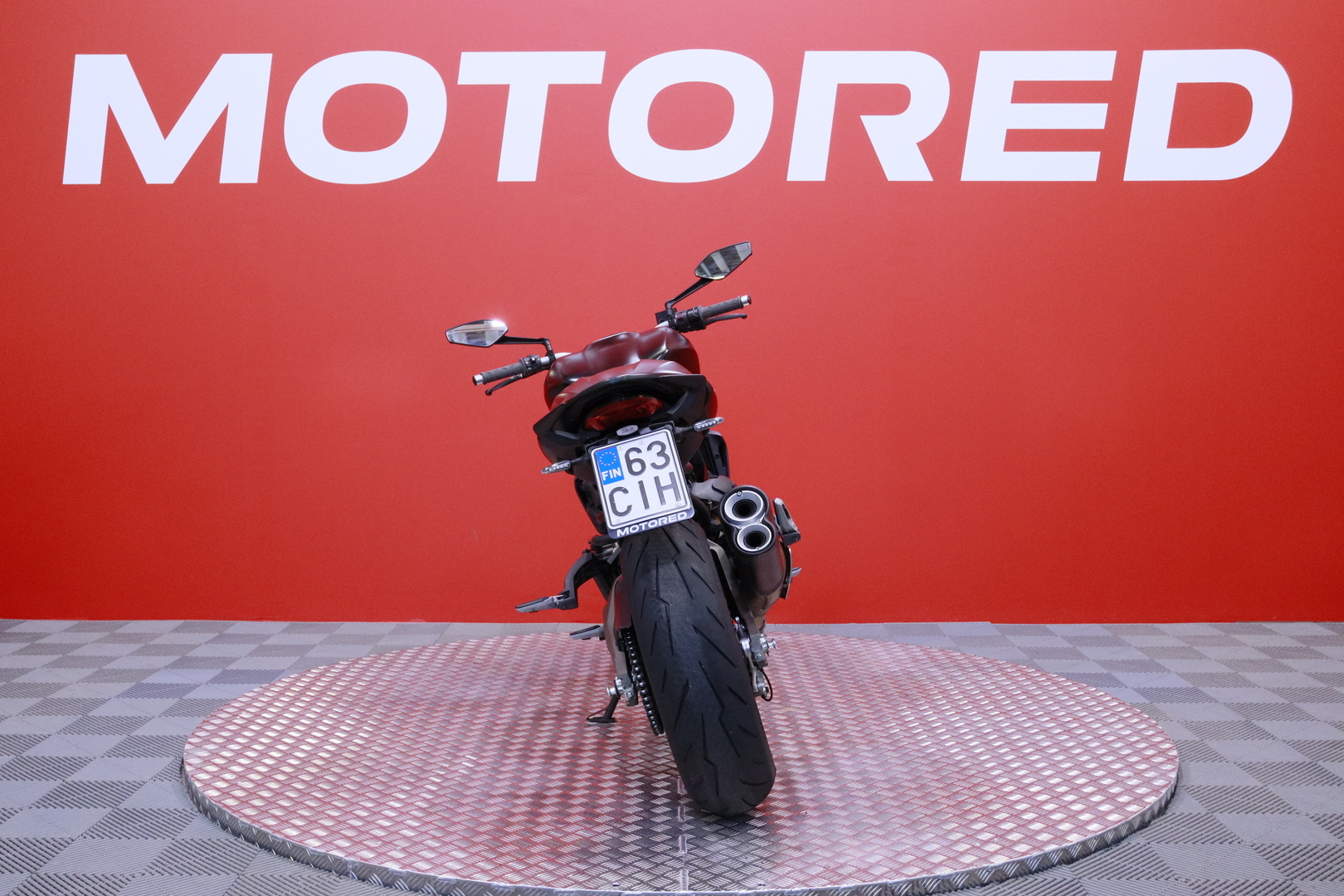 Ducati - MONSTER - 821 // Suomi-pyörä / Huoltokirja / DTC / Ducktail // - Moottoripyörä
