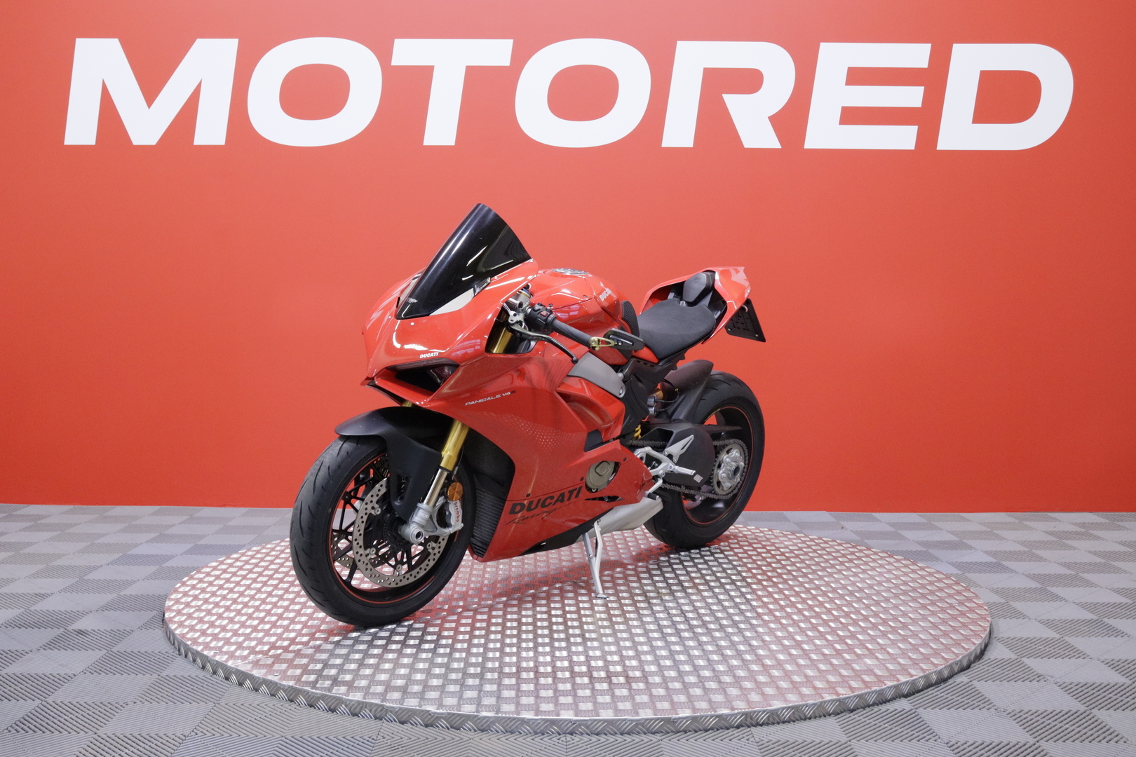 Ducati - PANIGALE V4 - V4S // Huoltokirja / DQS / Öhlins / Ajomodet / Mukautettavat säädöt YMS! // - Moottoripyörä