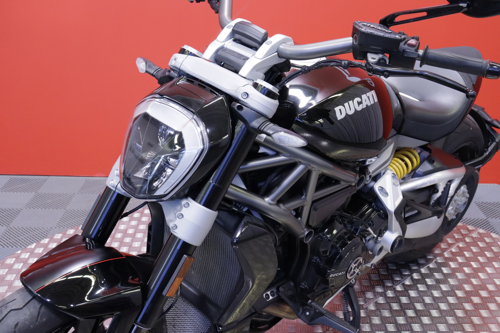 Ducati - XDIAVEL - S // Harvinainen S malli! / Huoltokirja / ABS / Vakkari / Keyless / Bluetooth // - Moottoripyörä
