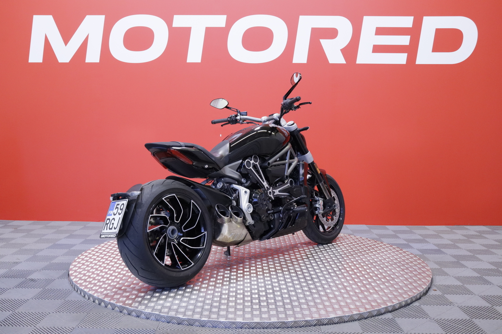 Ducati - XDIAVEL - S // Harvinainen S malli! / Huoltokirja / ABS / Vakkari / Keyless / Bluetooth // - Moottoripyörä