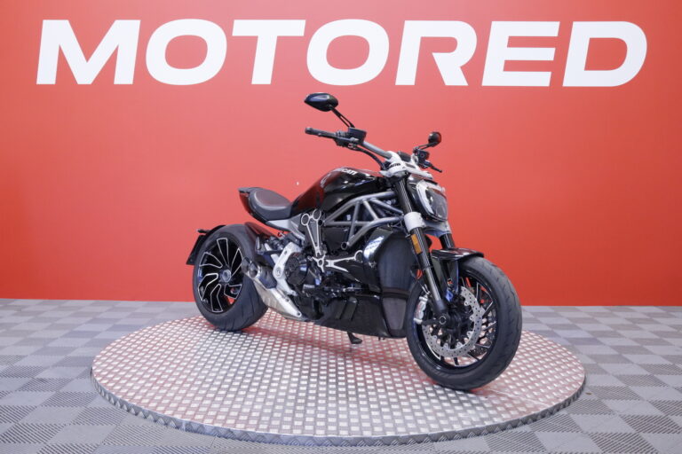 Ducati - XDIAVEL - S // Harvinainen S malli! / Huoltokirja / ABS / Vakkari / Keyless / Bluetooth // - Moottoripyörä