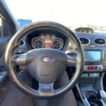 FORD - Focus - 2,5T 305 hv RS M6 3-ovinen - Viistoperä