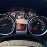 FORD - Focus - 2,5T 305 hv RS M6 3-ovinen - Viistoperä