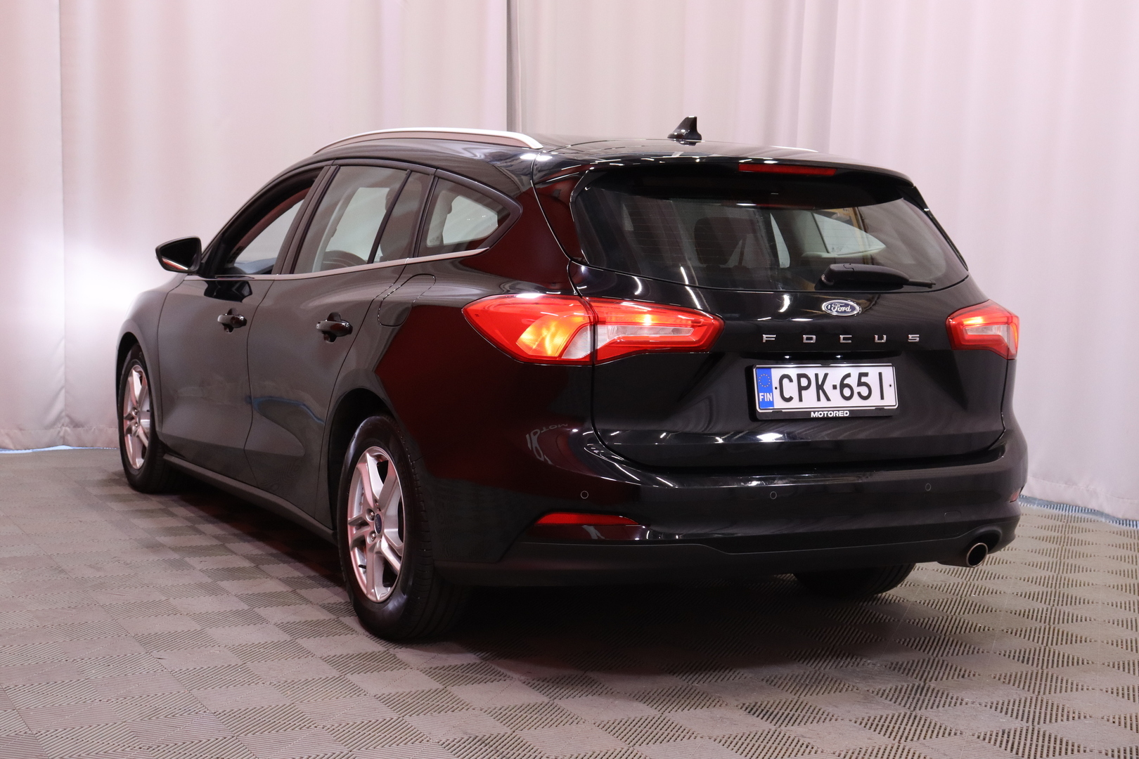 Ford - Focus - 1,5 TDCi 120hv PowerShift Trend Wagon - Farmari