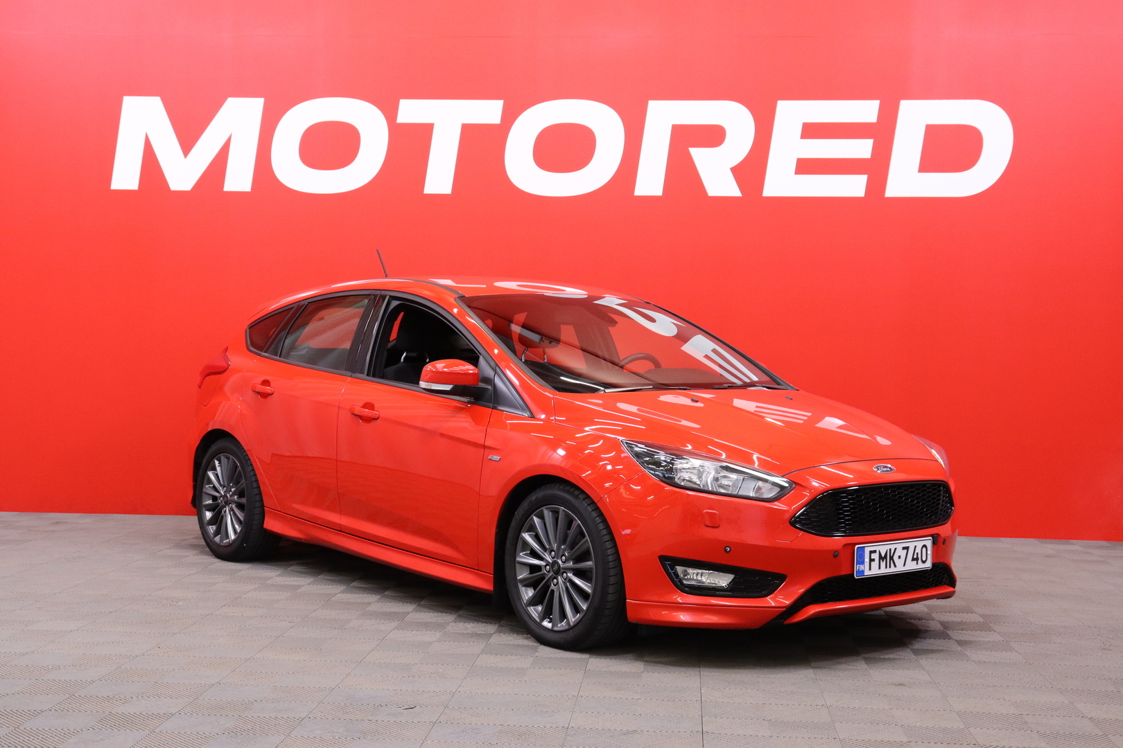 Ford - Focus - 1,0 EcoBoost 125 hv Start/Stop M6 ST-Line 5-ovinen - Viistoperä