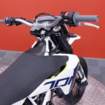 HUSQVARNA - 701 - Supermoto // Uudet renkaat // - Moottoripyörä