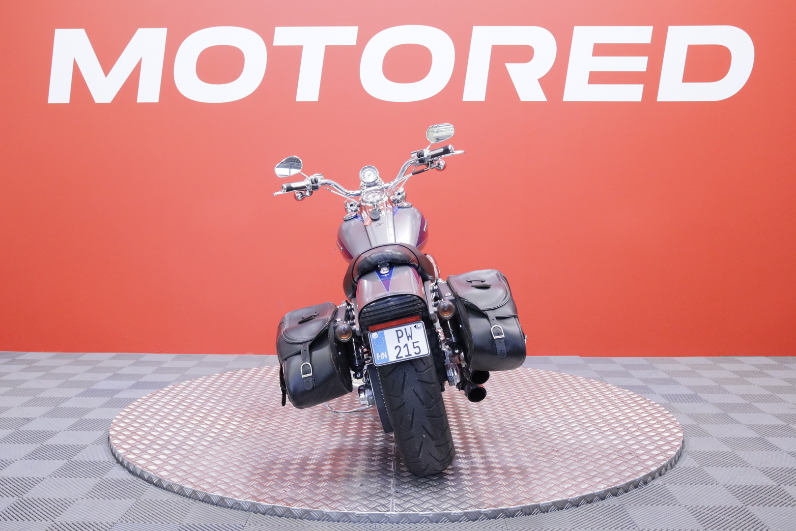 Harley-Davidson - CVO - FAT BOB FXDFSE // Suomi CVO / Nostajat tehty / Huoltokirja / Hieno alkup kuntoinen // - Moottoripyörä