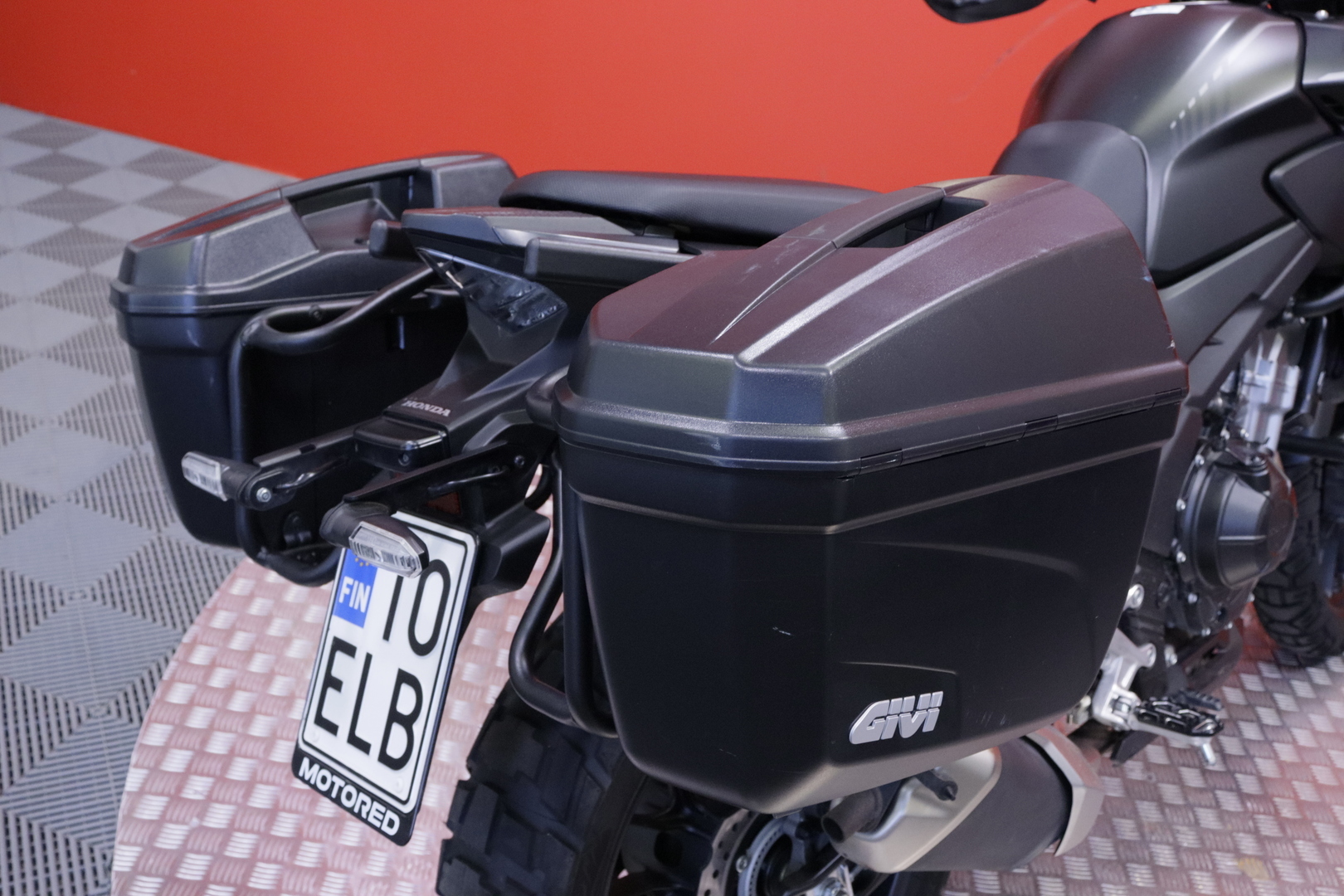 Honda - CB - 500 X // Suomi-pyörä /  Laukut // - Moottoripyörä