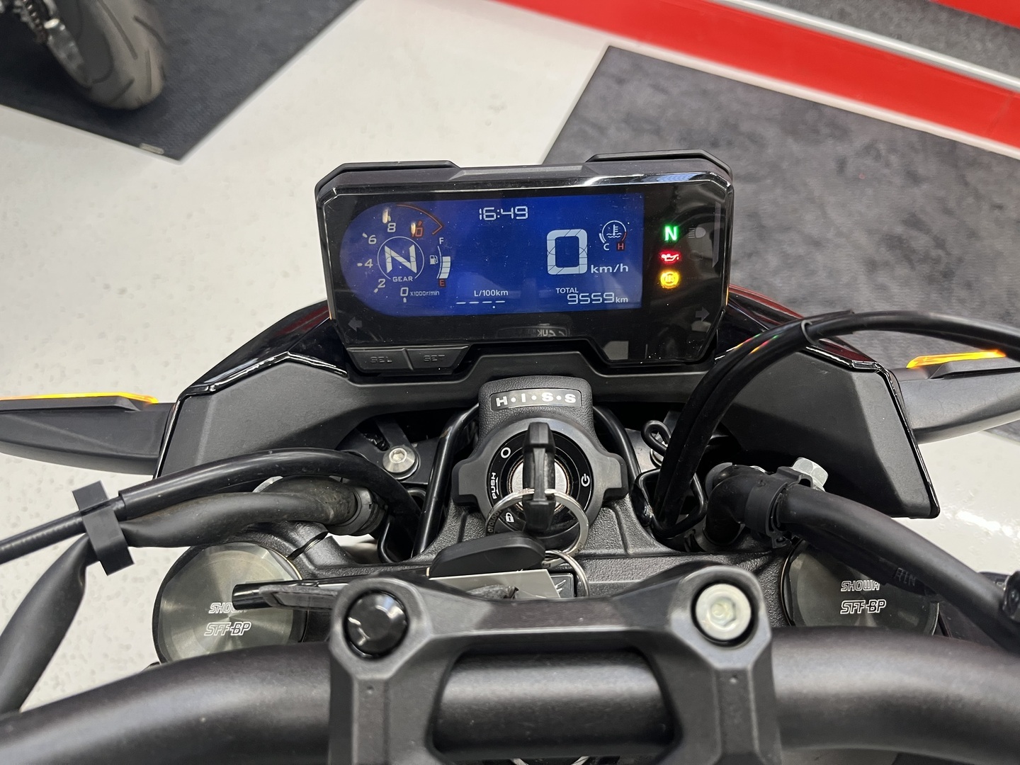 Honda - CB - 500 F // Juuri saapunut / 1-om Suomipyörä / ABS / Orkkis kuntoinen // - Moottoripyörä