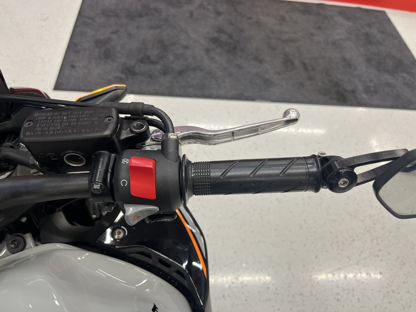 Honda - CB - 500 F // Juuri saapunut / 1-om Suomipyörä / ABS / Orkkis kuntoinen // - Moottoripyörä