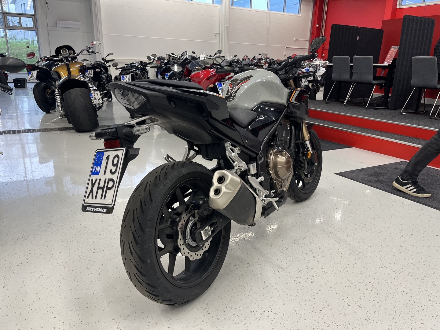 Honda - CB - 500 F // Juuri saapunut / 1-om Suomipyörä / ABS / Orkkis kuntoinen // - Moottoripyörä
