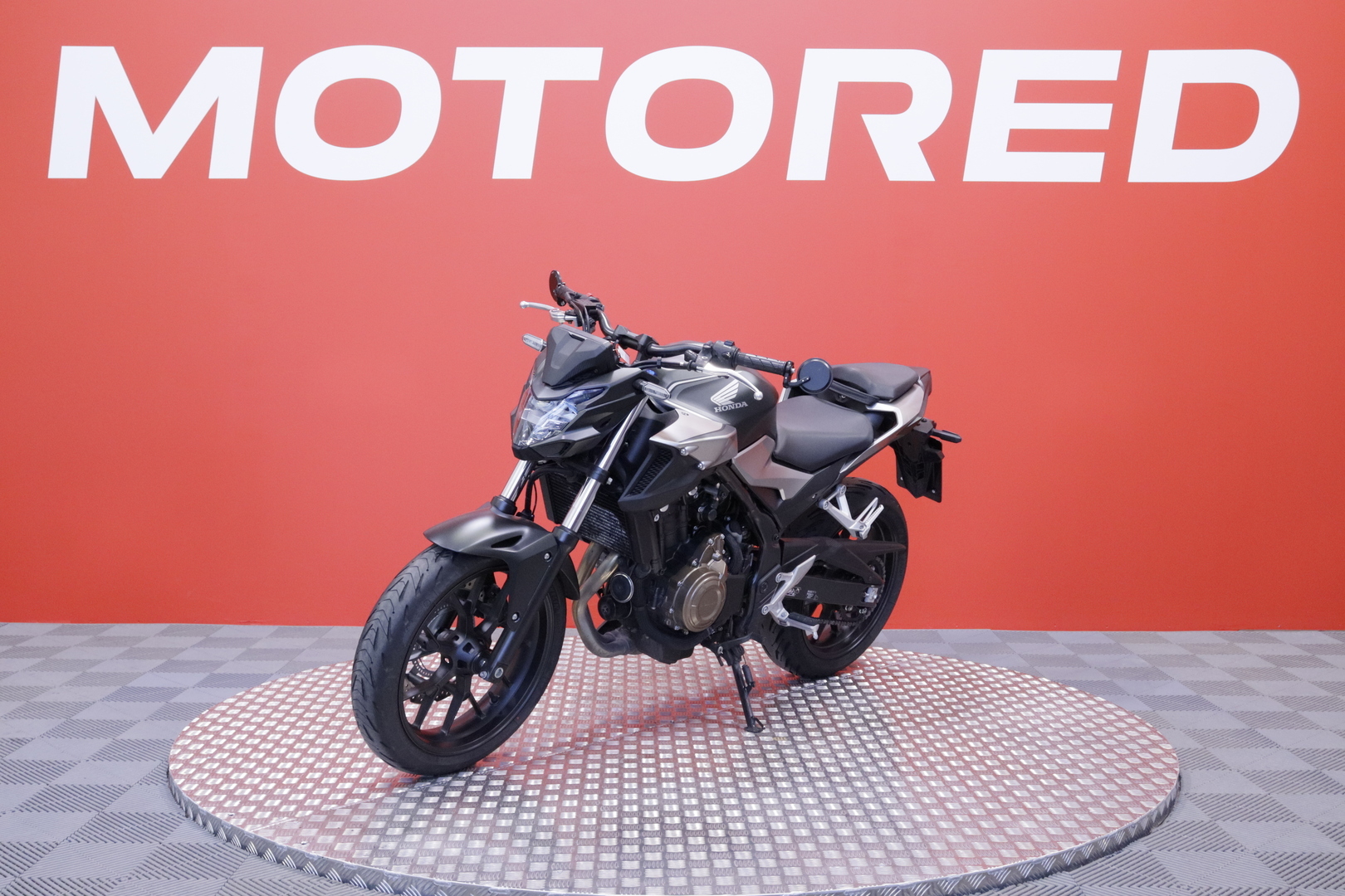 Honda - CB - 500 F // MIVV putkisto / huoltokirja / A2-pyörä // - Moottoripyörä