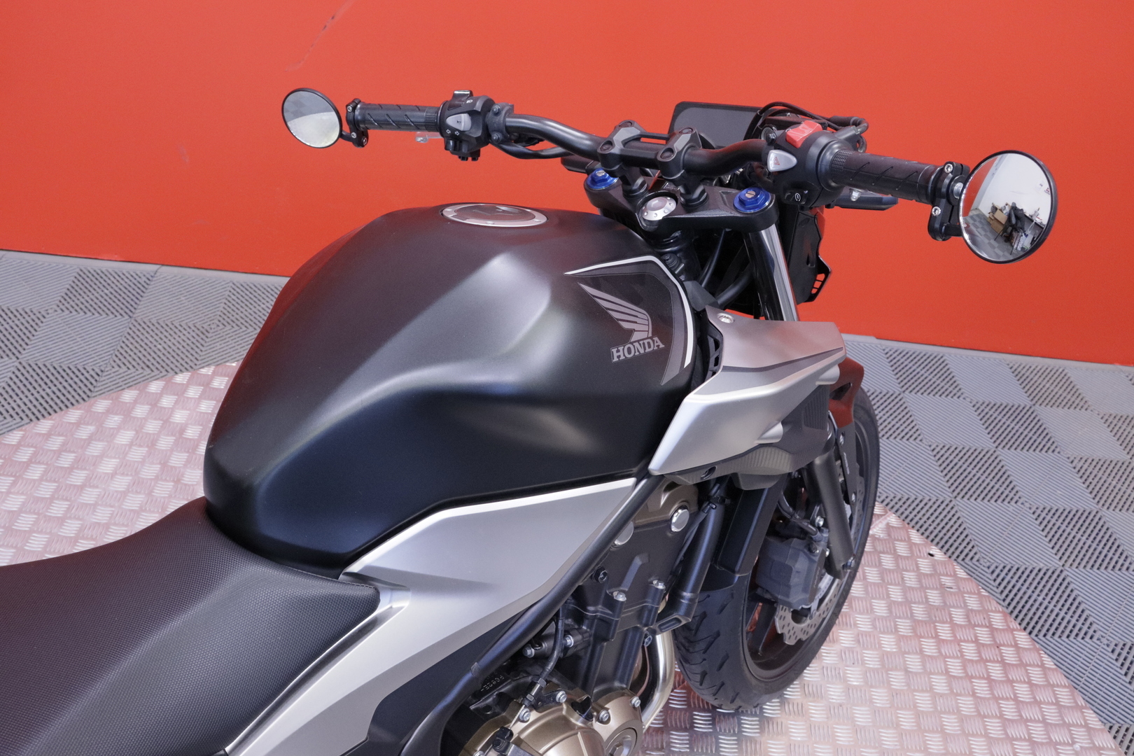 Honda - CB - 500 F // MIVV putkisto / huoltokirja / A2-pyörä // - Moottoripyörä