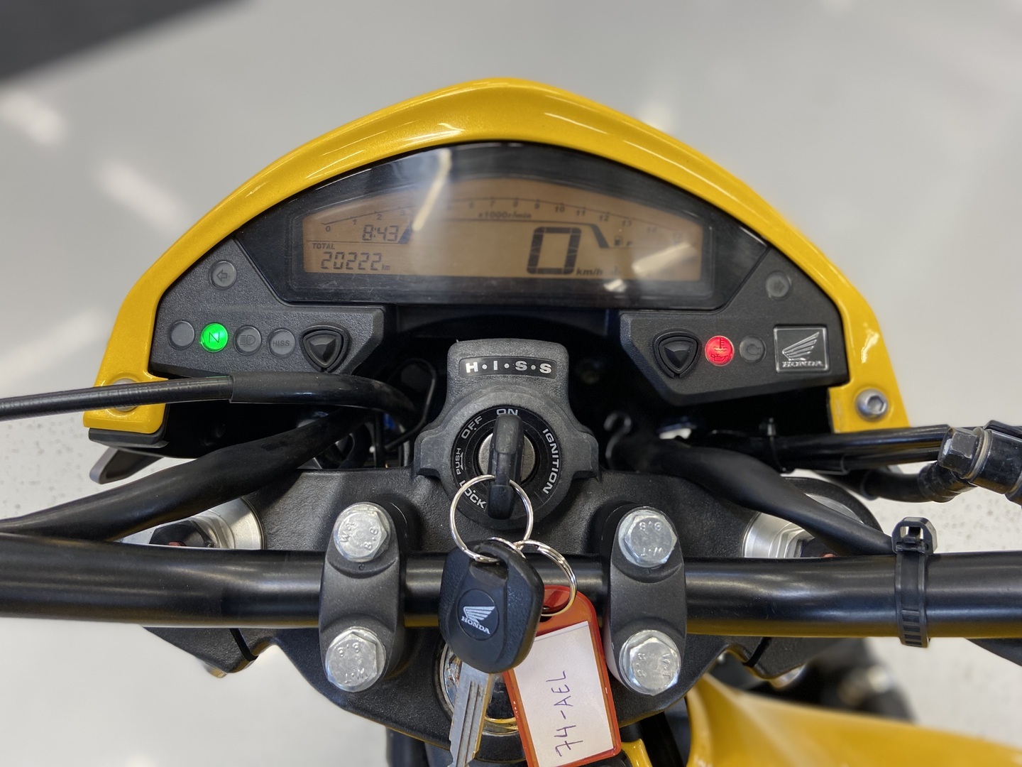 Honda - CB - 600 F Hornet // Mivv / Suomi-pyörä / Säädettävät kahvat // - Moottoripyörä