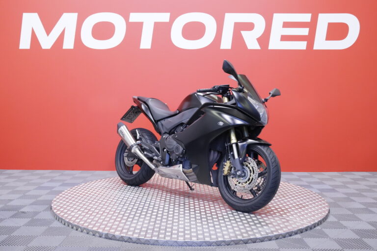 Honda - CBR - 600 F // Huoltokirja / Suomi pyörä / GPR / ABS // - Moottoripyörä