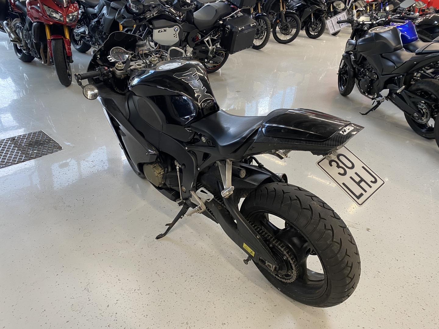 Honda - CBR - 1000 RR Fireblade // Juuri saapunut! / Suomi-pyörä / Leovince // - Moottoripyörä