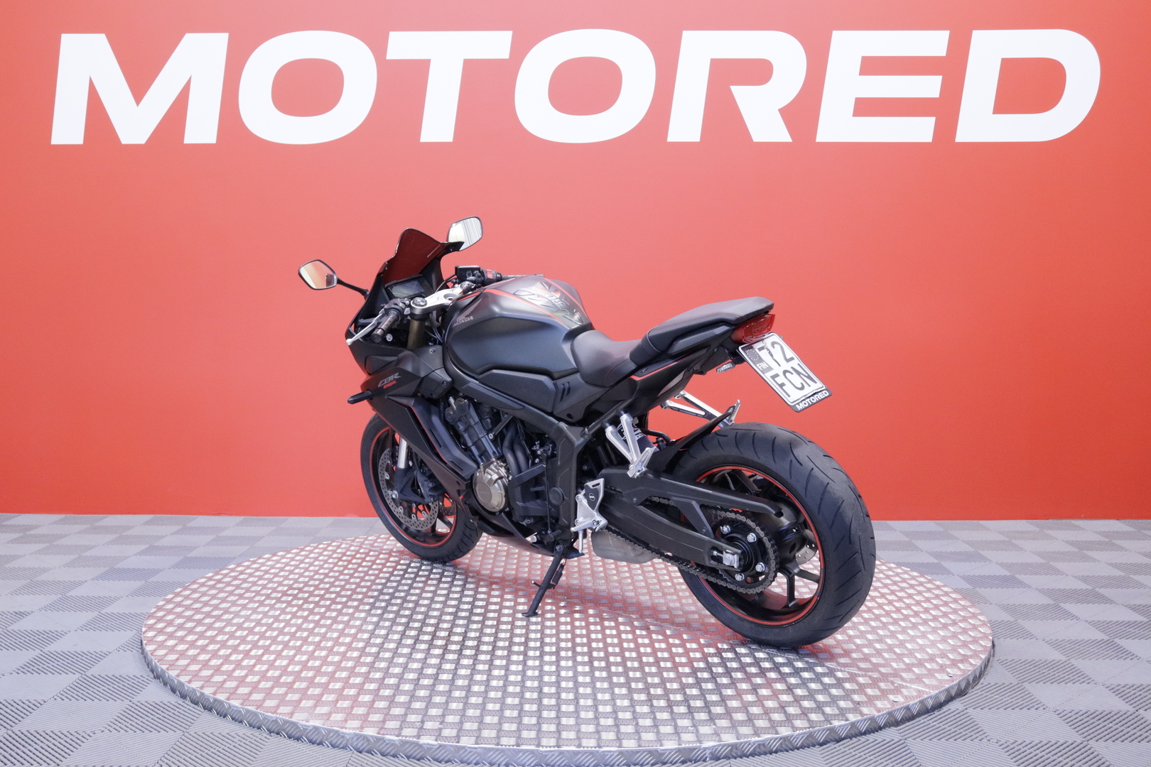 Honda - CBR - 650 R // Suomi Pyörä / Huoltokirja / HSTC // - Moottoripyörä