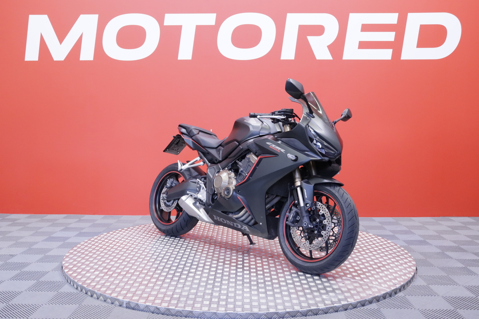 Honda - CBR - 650 R // Suomi Pyörä / Huoltokirja / HSTC // - Moottoripyörä