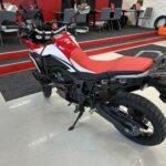 Honda - CRF - 1000L Africa Twin // 2.Om. Suomi-pyörä / Huoltokirja /  Remus  // - Moottoripyörä