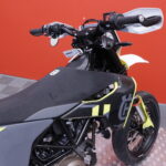 Husqvarna - 701 - Supermoto // A2 / Suomi-pyörä / Cornering ABS / Easy Shift // - Moottoripyörä