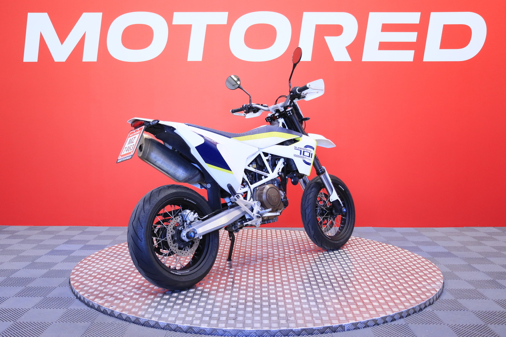 Husqvarna - 701 - Supermoto // Huoltokirja / Alkuperäis kunto! / ABS // - Moottoripyörä
