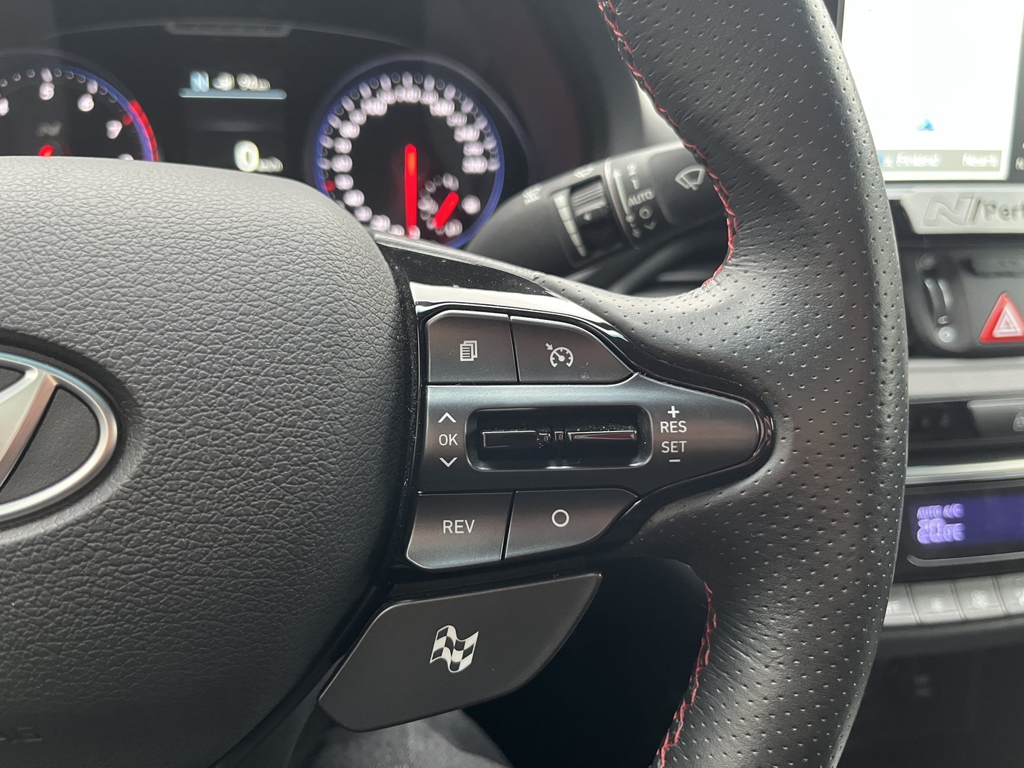 Hyundai - I30 FASTBACK - N 2,0 T-GDI 275 hv 6MT Performance Pack - Viistoperä