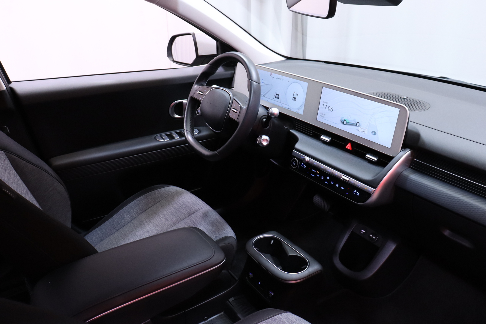 Hyundai - IONIQ 5 - 77 kWh 229 hv Style - Maastoauto