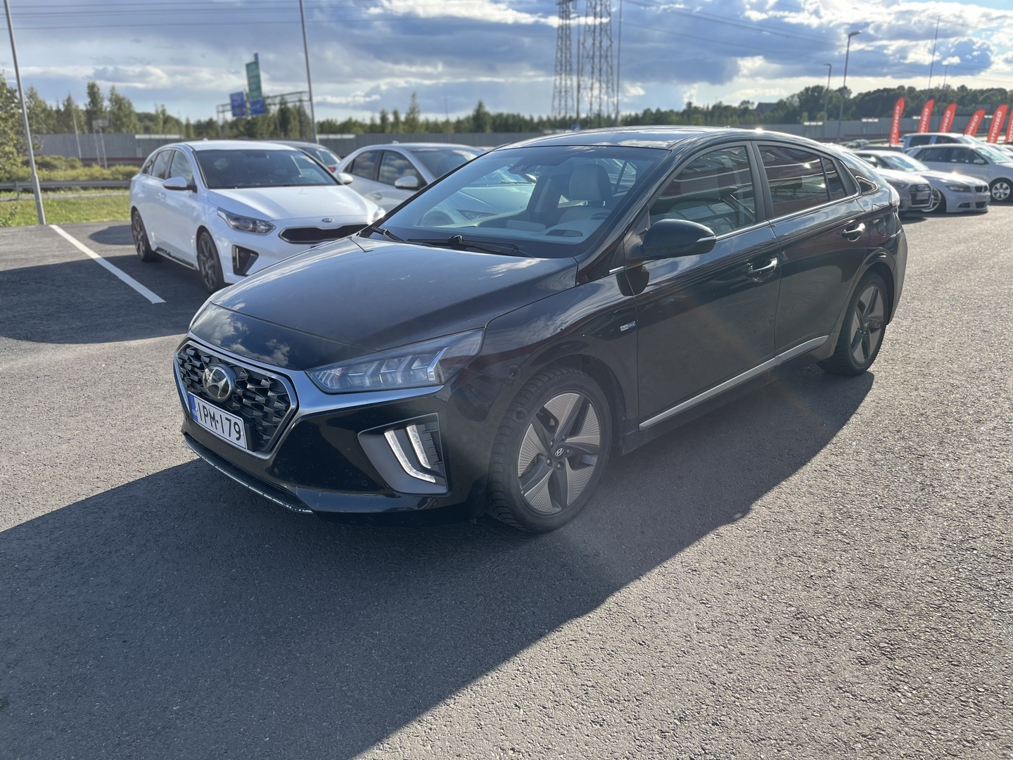 Hyundai - IONIQ hybrid - 1,6 hybrid 141 hv 6-DCT Style Limited Edition MY20 - Viistoperä