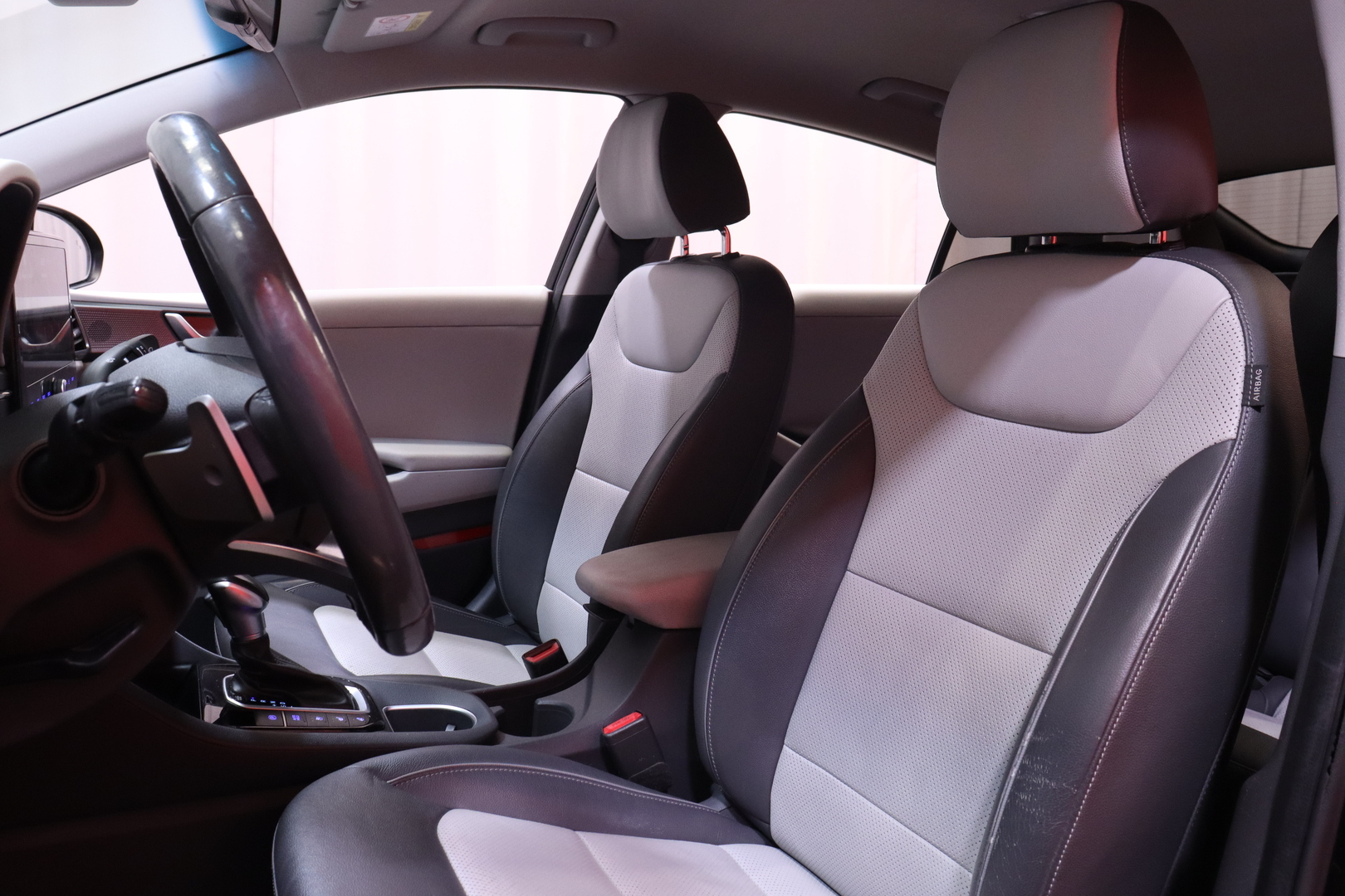 Hyundai - IONIQ hybrid - 1,6 hybrid 141 hv 6-DCT Style Limited Edition MY20 - Viistoperä