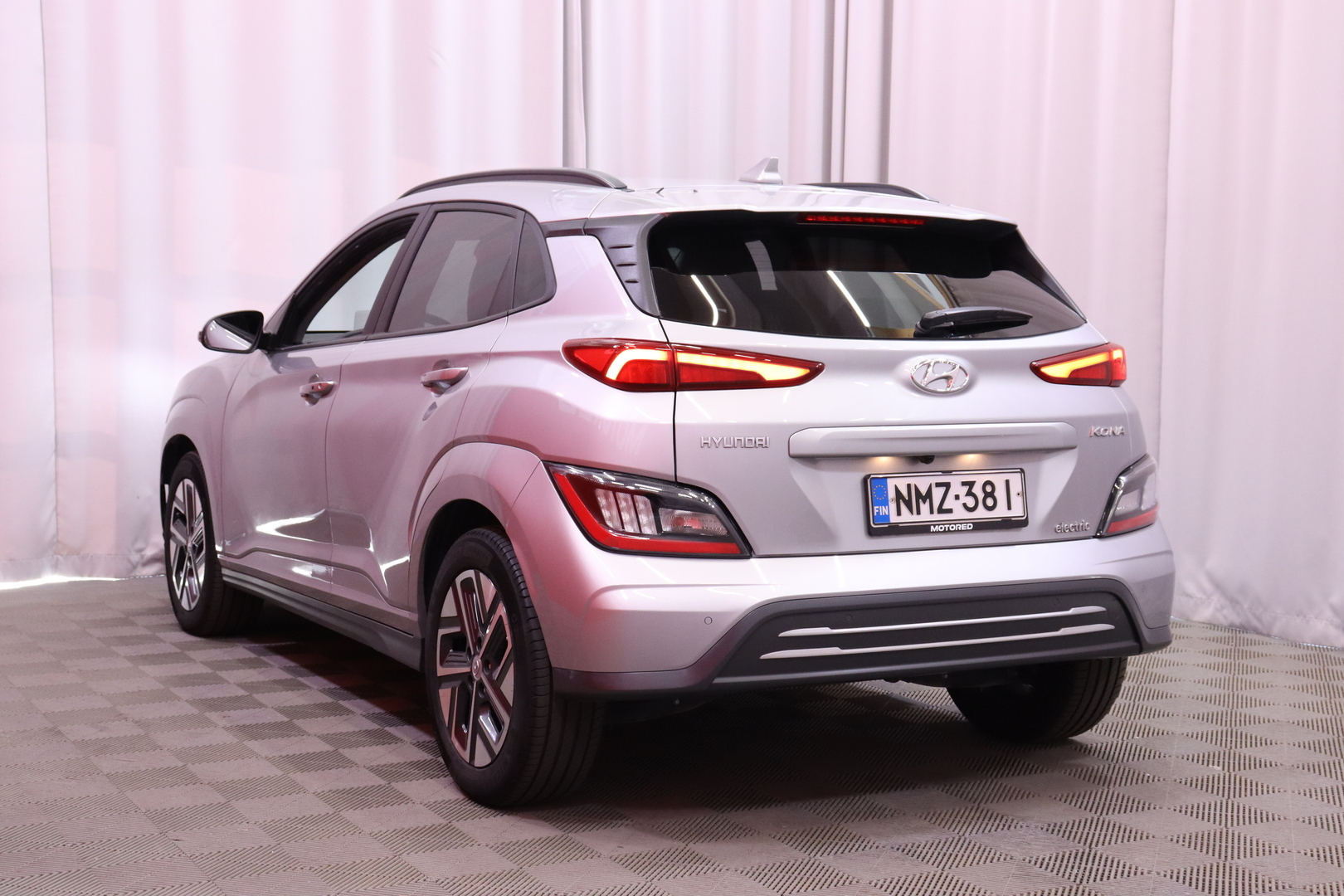 Hyundai - KONA ELECTRIC - electric 64 kWh 204 hv Style MY21 - Maastoauto