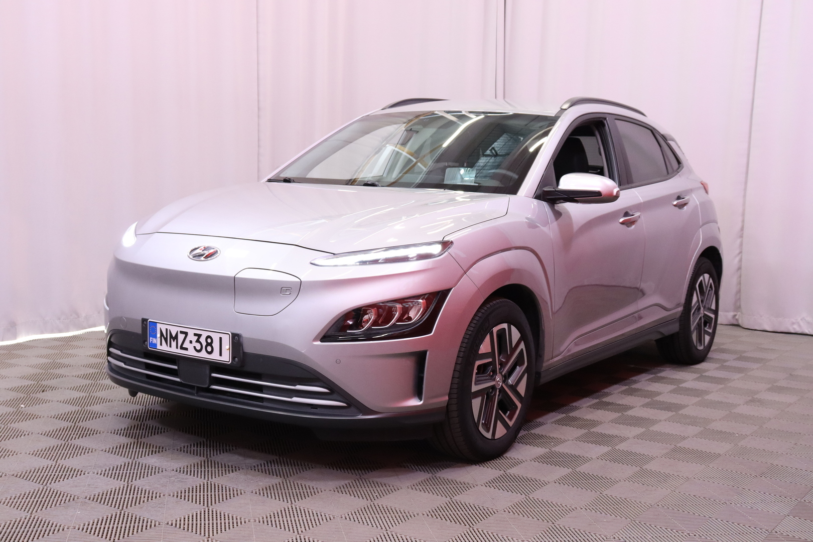 Hyundai - KONA ELECTRIC - electric 64 kWh 204 hv Style MY21 - Maastoauto