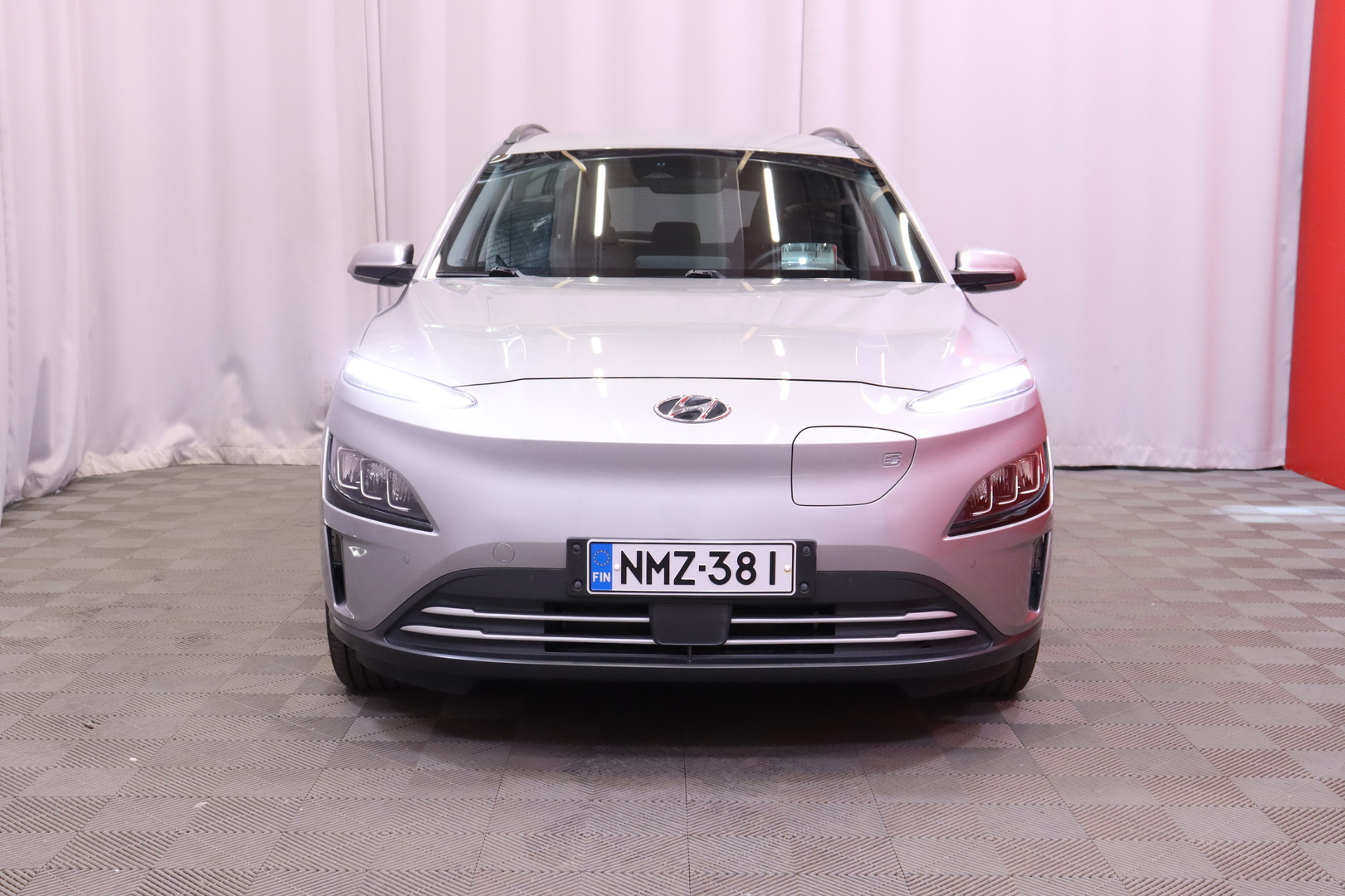 Hyundai - KONA ELECTRIC - electric 64 kWh 204 hv Style MY21 - Maastoauto