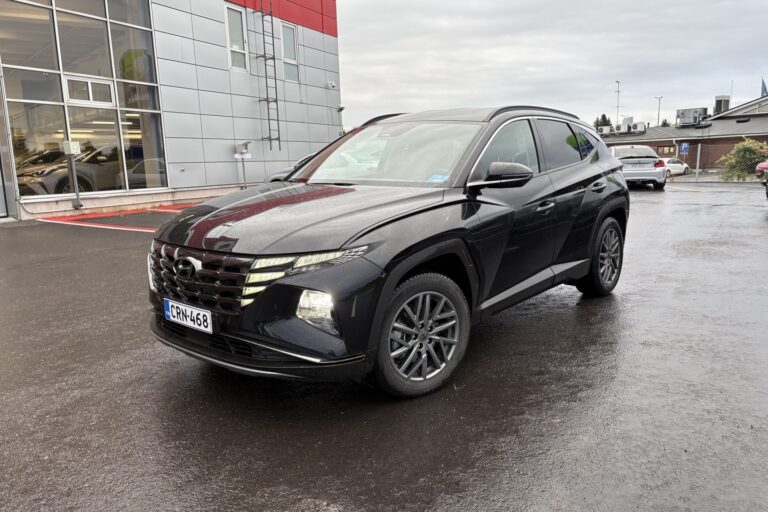 Hyundai - Tucson - 1.6 T-GDi 265 hv Plug-in 4WD 6AT Premium - Maastoauto