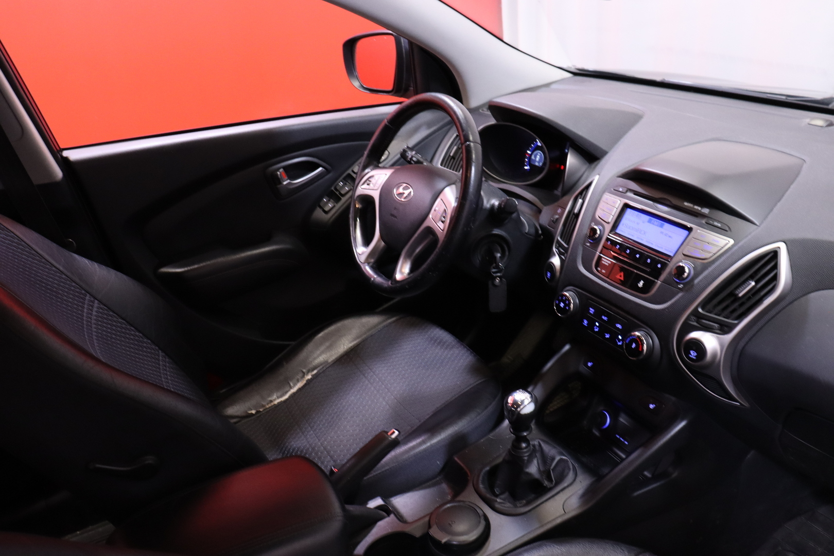 Hyundai - ix35 - 1,7 CRDi 6MT ISG Comfort - Maastoauto