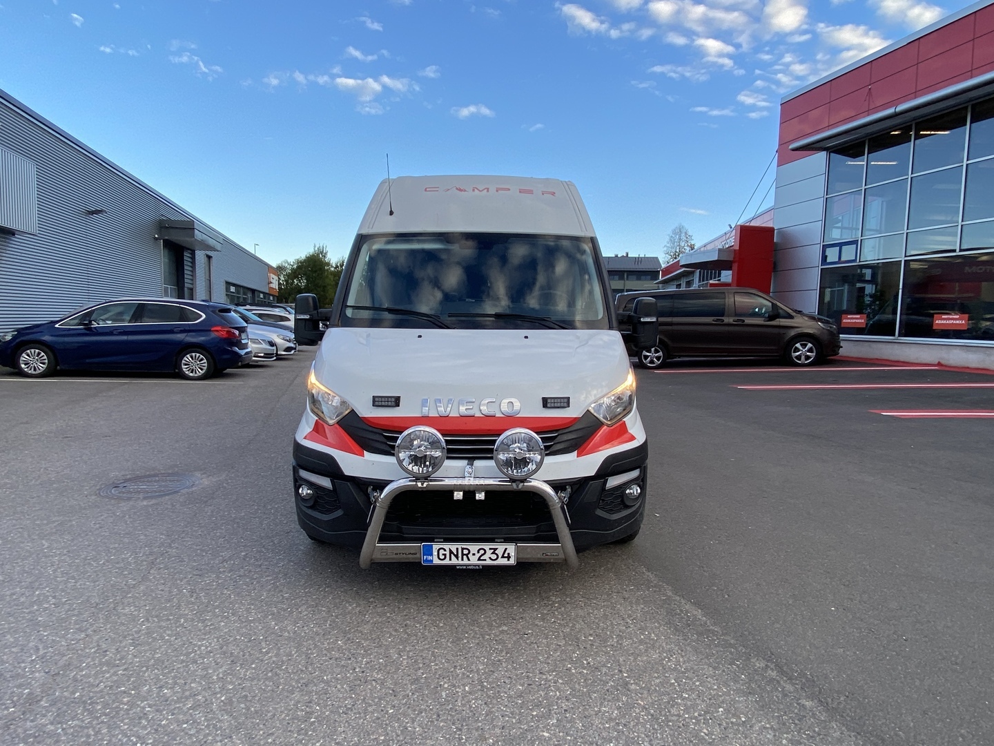 Iveco - Daily - Retkeilyauto matkailuauto Sorsa 3,0 Twinturbo automaatti - Matkailuauto