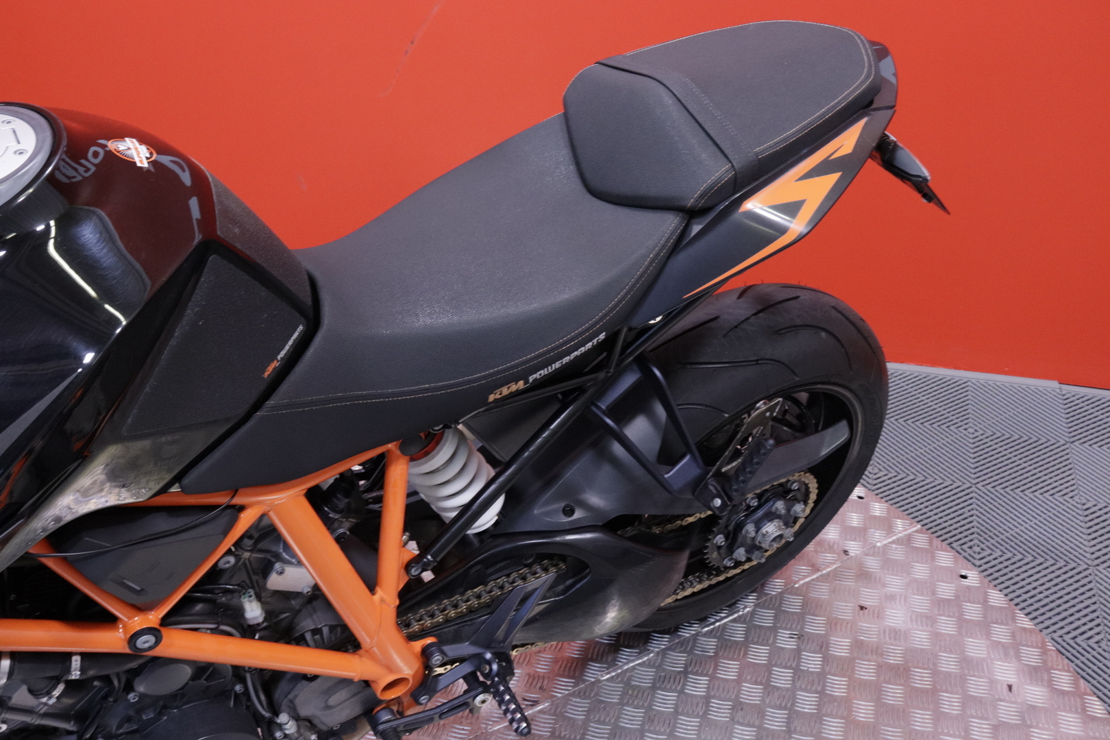 KTM - 1290 - Super Duke R // Ajomodet / Huoltokirja / TCS // - Moottoripyörä