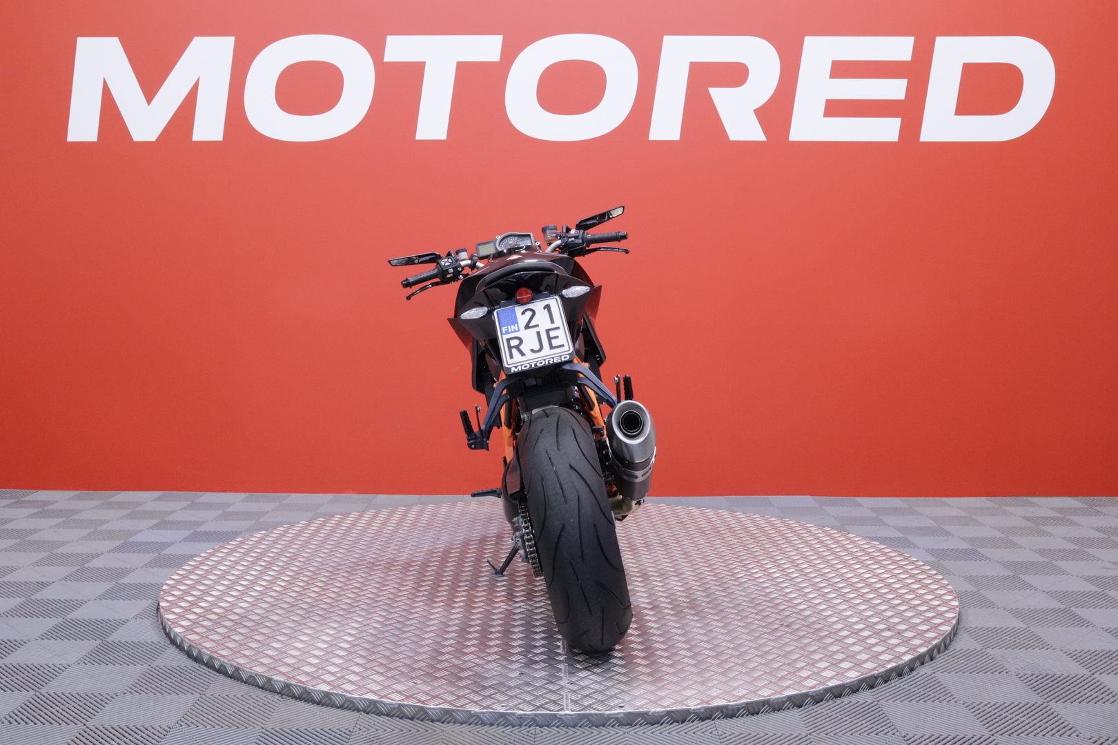 KTM - 1290 - Super Duke R // Ajomodet / Huoltokirja / TCS // - Moottoripyörä