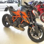 KTM - 1290 - Super Duke R // Juuri saapunut! / AR Slipari / Huoltokirja / Suomi-pyörä // - Moottoripyörä