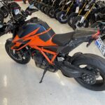 KTM - 1290 - Super Duke R // Juuri saapunut! / AR Slipari / Huoltokirja / Suomi-pyörä // - Moottoripyörä