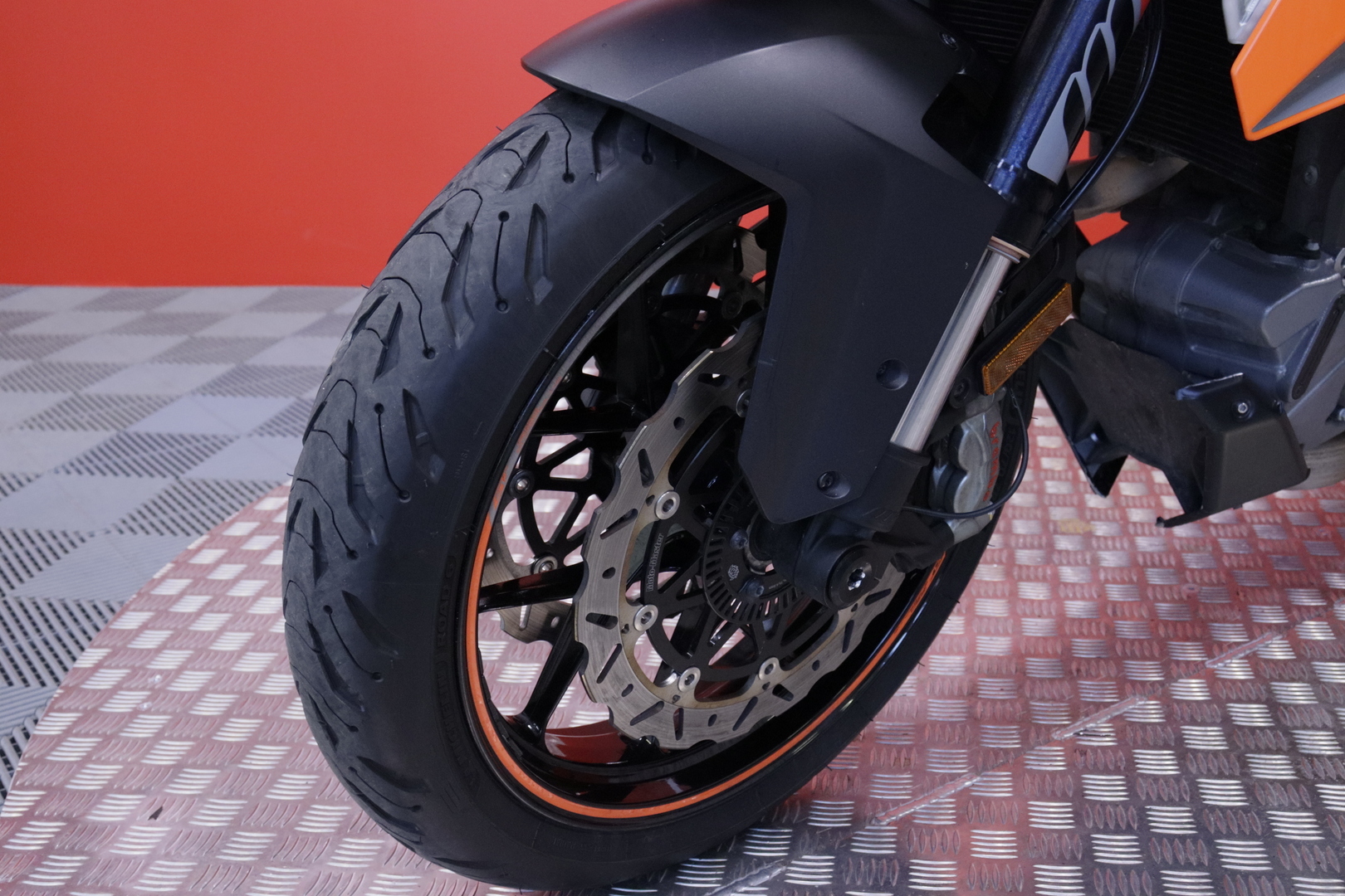 KTM - 1290 - Super Duke GT // Suomi-pyörä / Ajomodet / Arrow / Vakkari // - Moottoripyörä