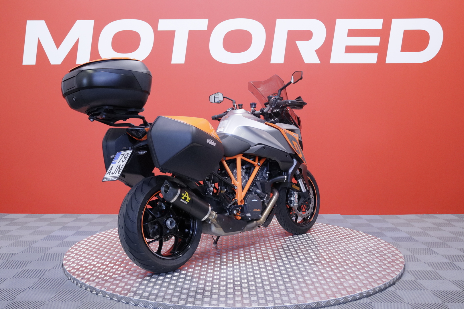 KTM - 1290 - Super Duke GT // Suomi-pyörä / Ajomodet / Arrow / Vakkari // - Moottoripyörä