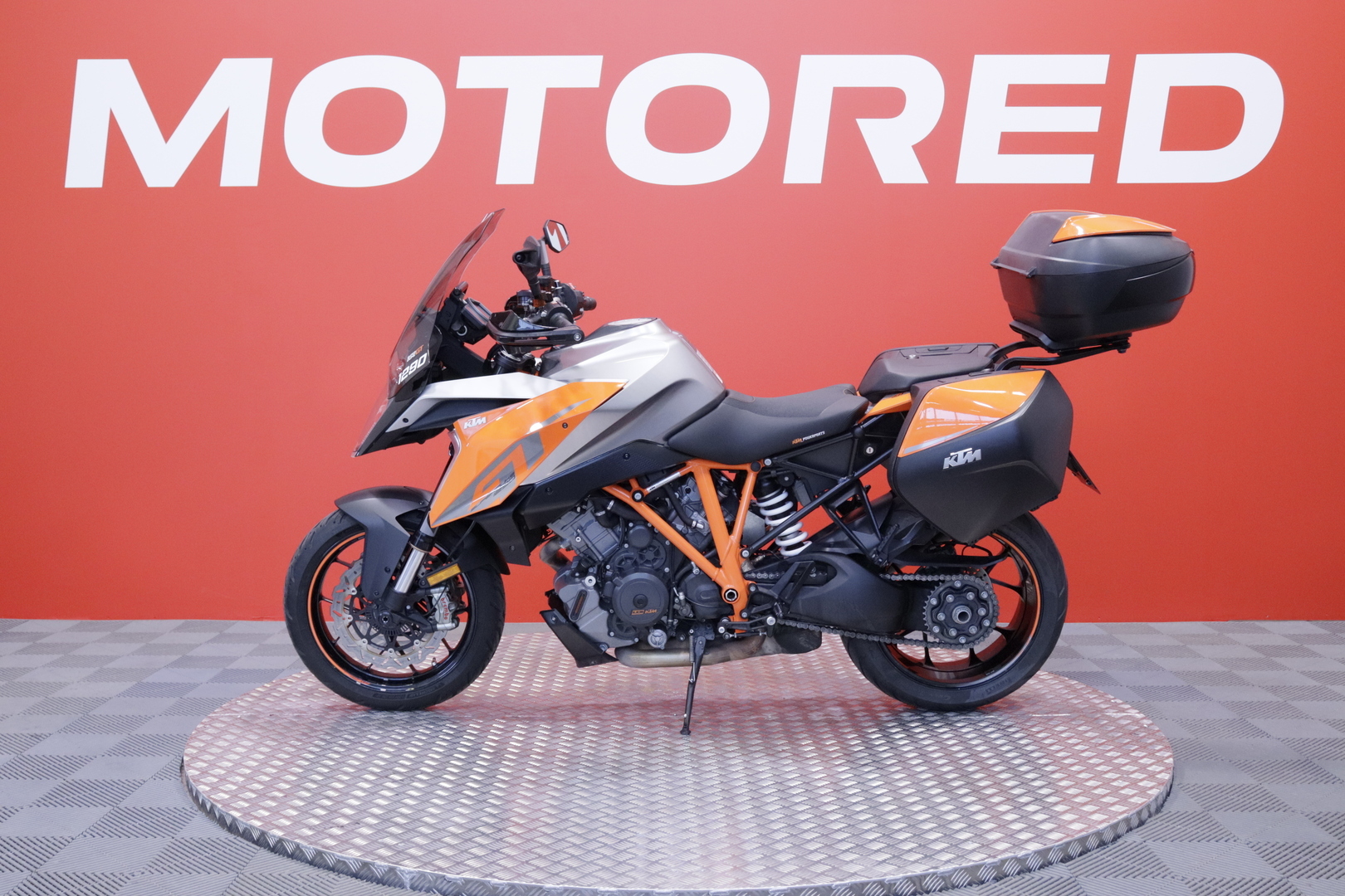 KTM - 1290 - Super Duke GT // Suomi-pyörä / Ajomodet / Arrow / Vakkari // - Moottoripyörä
