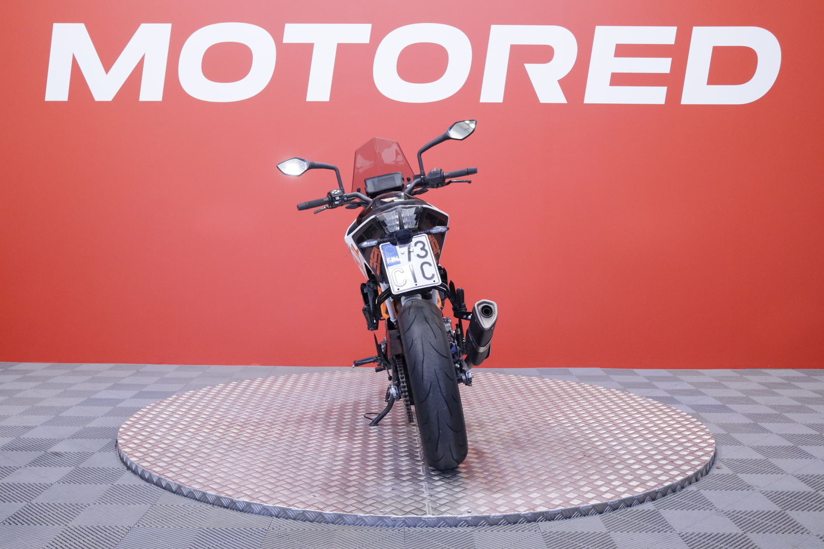KTM - 390 - Duke // Suomi Pyörä / Huoltokirja / ABS / TFT mittaristo // - Moottoripyörä