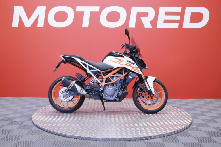 KTM 390