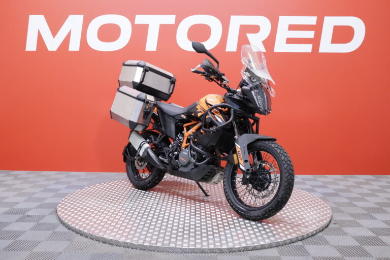 KTM - 390 - // 3x Laukut / TC / Kaatumaraudat // - Moottoripyörä