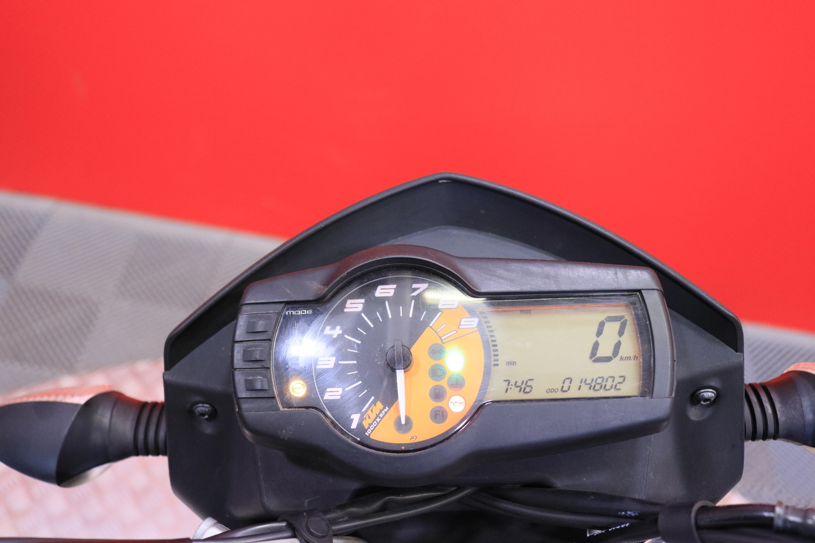 KTM - 690 - Duke // Vähän ajettu! / ABS // - Moottoripyörä