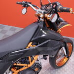 KTM - 690 - SMC-R // Huoltokirja / Leovince / Powerparts / Säädettävät kahvat // - Moottoripyörä