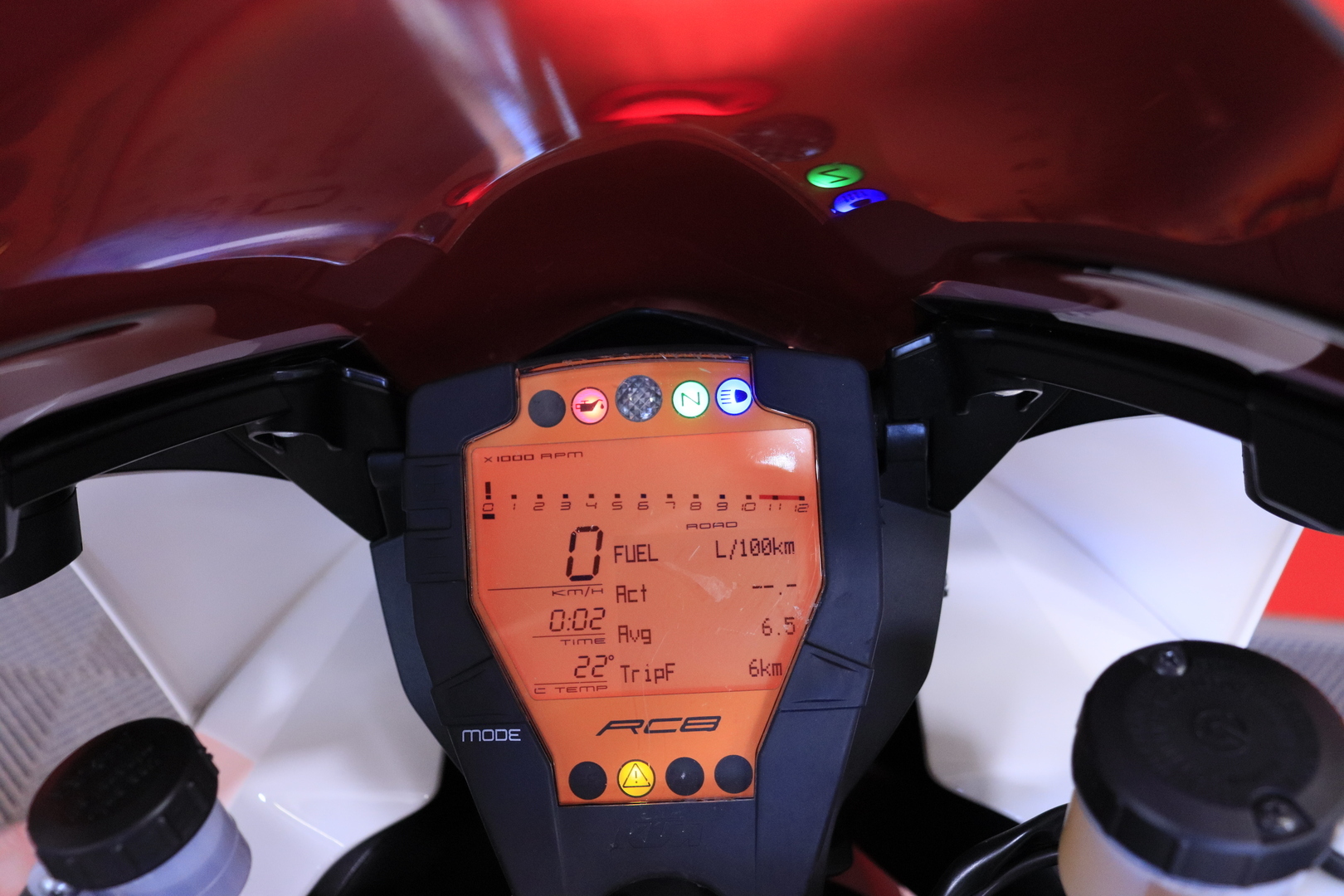 KTM - RC - 8R // Timantti / Uudet renkaat / Brembo / Powerparts / Huoltokirja // - Moottoripyörä