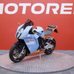 KTM - RC - 8 // Dominator Putkisto / Huoltokirja / Suomi-Pyörä / Säädettävät Kahvat / Ohjausiskari // - Moottoripyörä