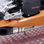 KTM - RC - 8 // Dominator Putkisto / Huoltokirja / Suomi-Pyörä / Säädettävät Kahvat / Ohjausiskari // - Moottoripyörä
